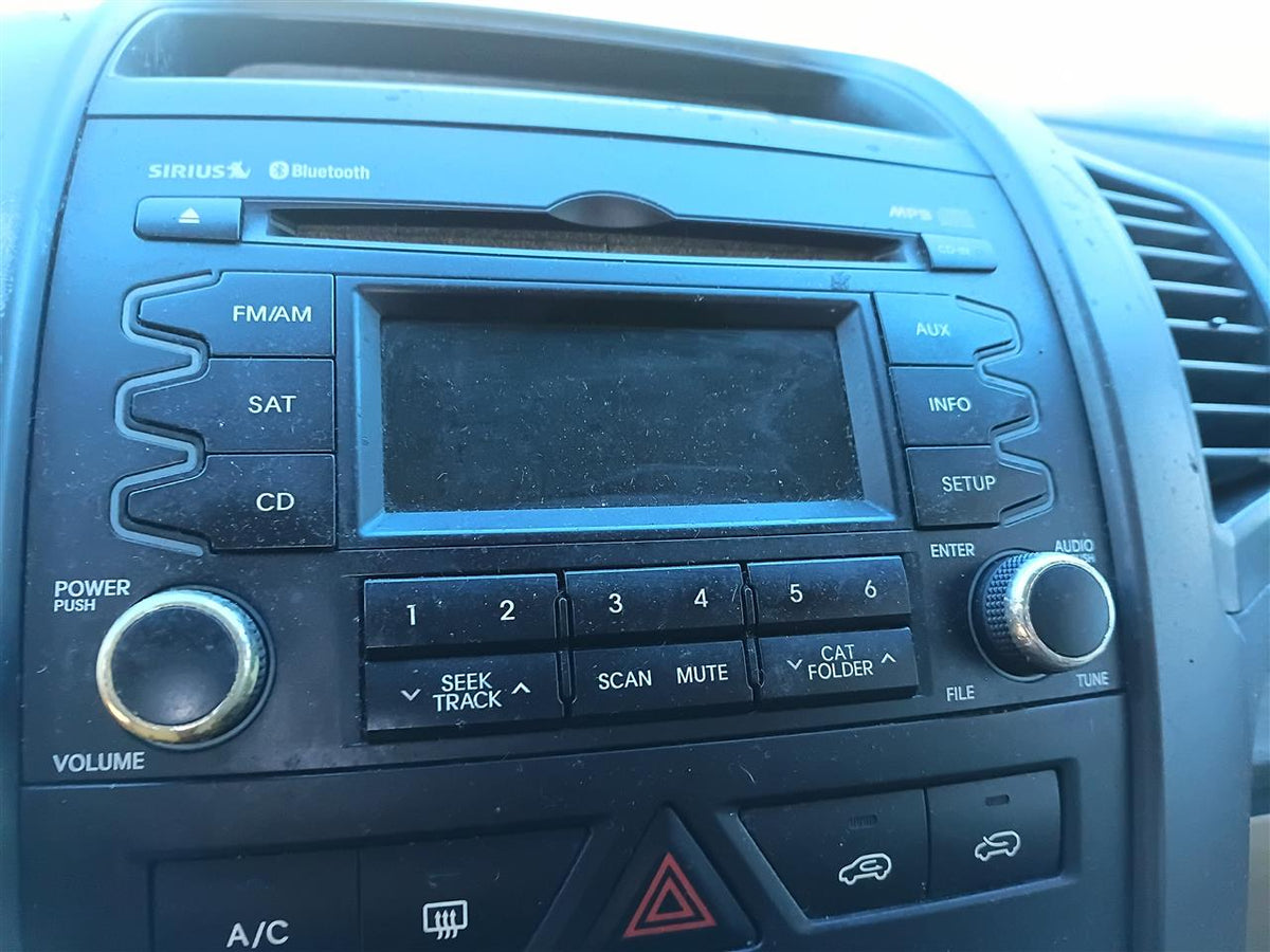 Used OEM Radio Stereo Audio Head Unit from 2012 Kia Sorento
