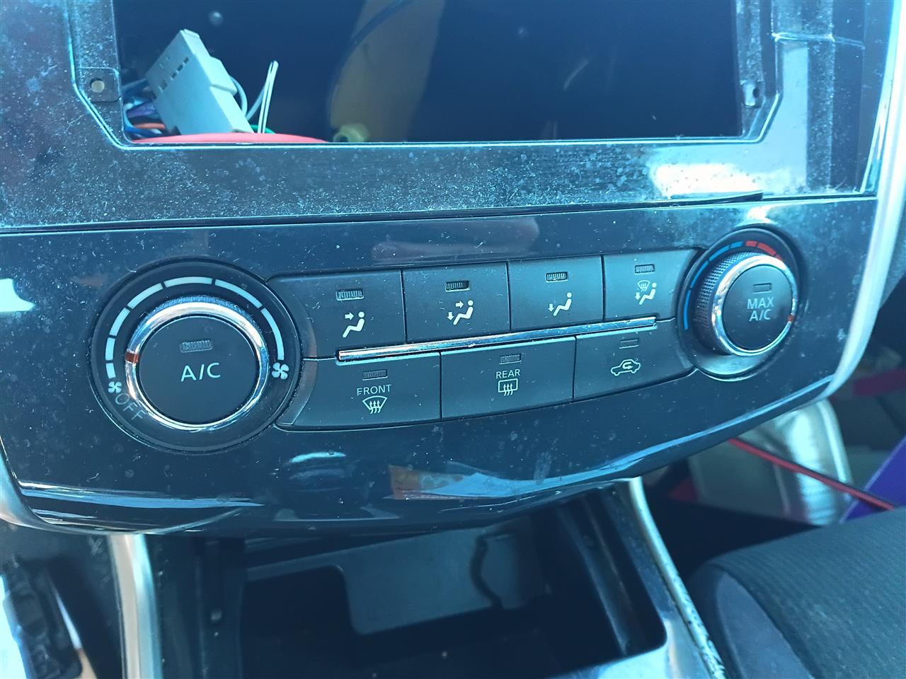 Used OEM AC Heater Temperature Climate Control Unit from 2013 Nissan Altima