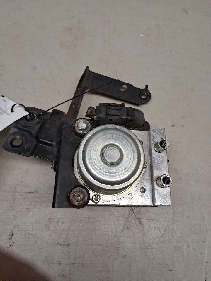 Used OEM ABS Anti Lock Brake Pump Control Module from 2009 Nissan Rogue