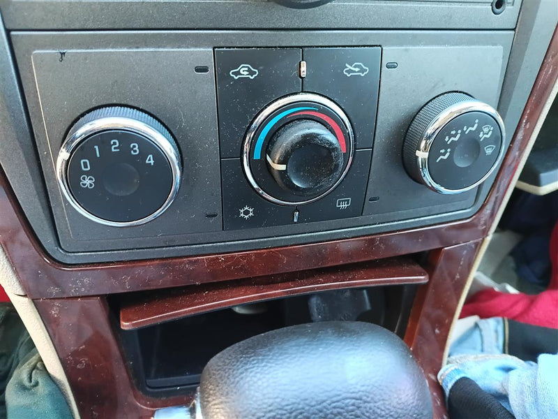 Used OEM AC Heater Temperature Climate Control Unit from 2007 Saturn Aura