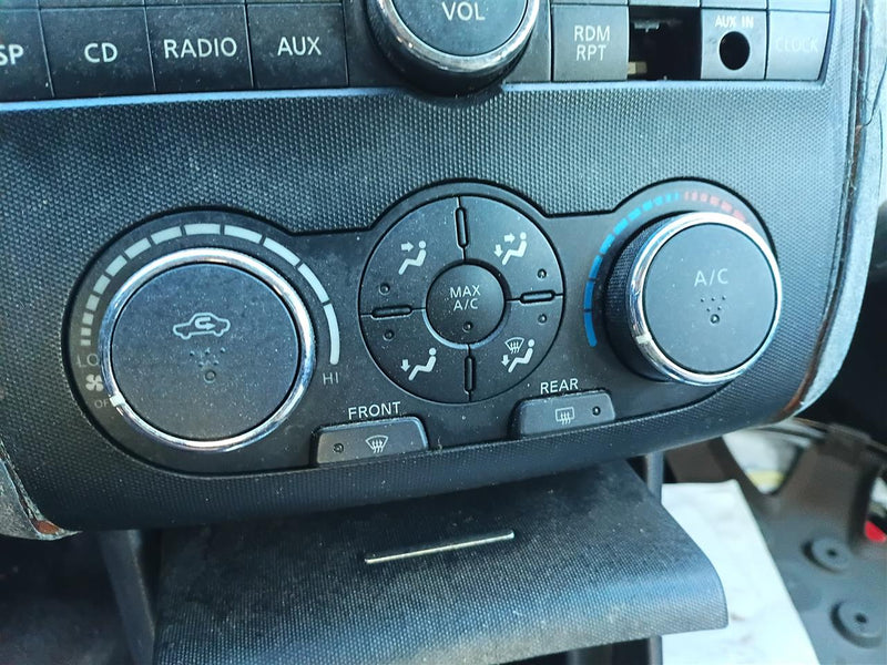 Used OEM AC Heater Temperature Climate Control Unit from 2008 Nissan Altima