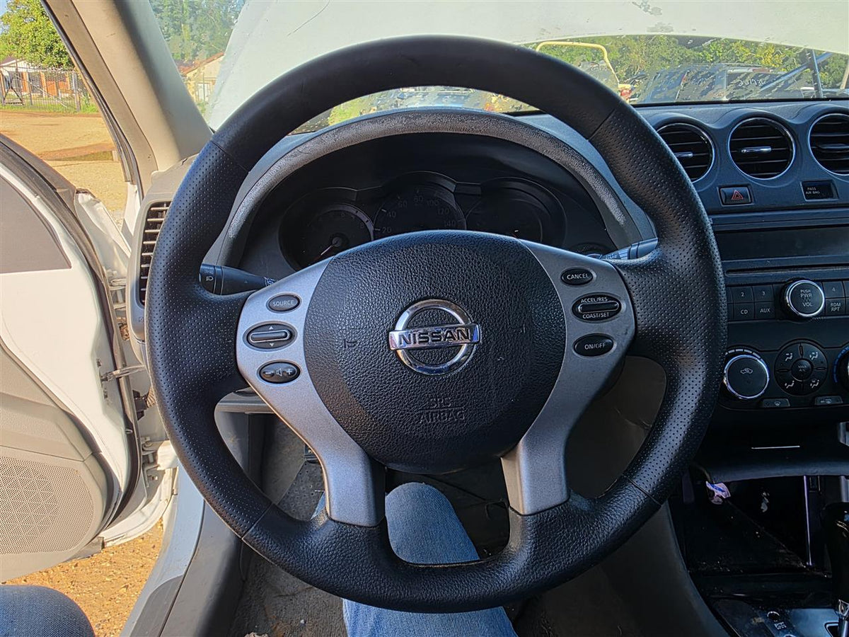 Used OEM Driver Side Left Air Bag from 2011 Nissan Altima