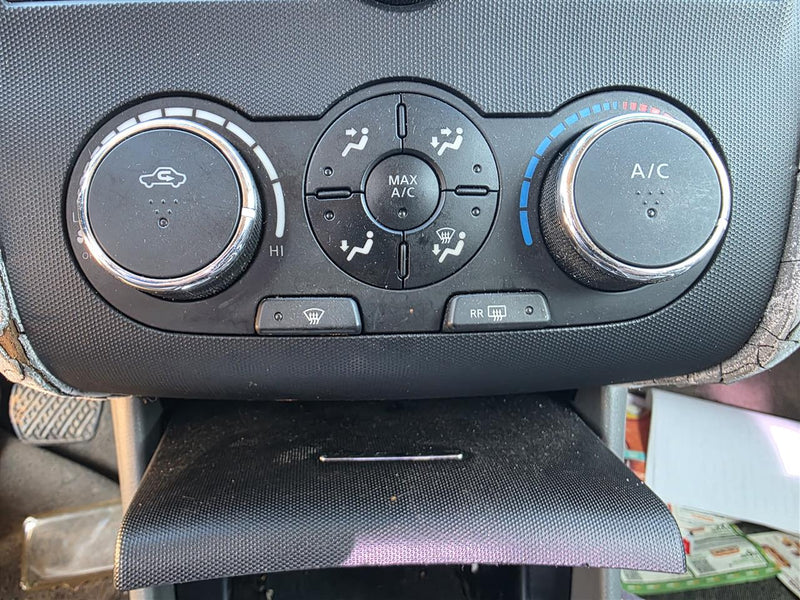 Used OEM AC Heater Temperature Climate Control Unit from 2011 Nissan Altima