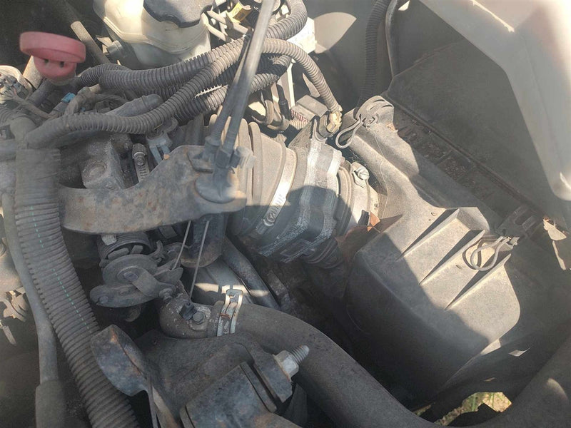 1999 thru 2005 Chevrolet Venture, Pontiac Montana, Oldsmobile Silhouette, Pontiac Aztek and 2 more Air Cleaner Intake Filter