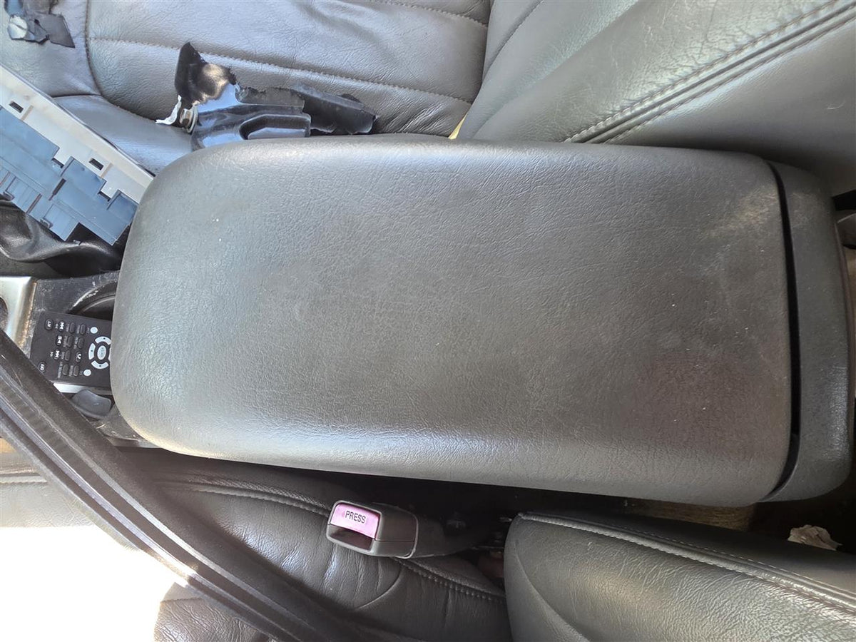Used OEM Console, Front from 2004 GMC Envoy XUV