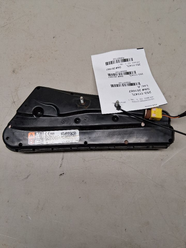 Used OEM Driver Side Left Air Bag from 2019 Chevrolet Malibu