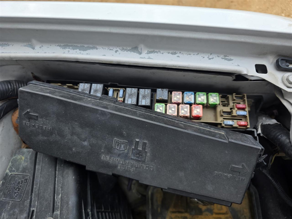 Used OEM Engine Bay Fuse Box Relay Panel from 2008 Ford Escape