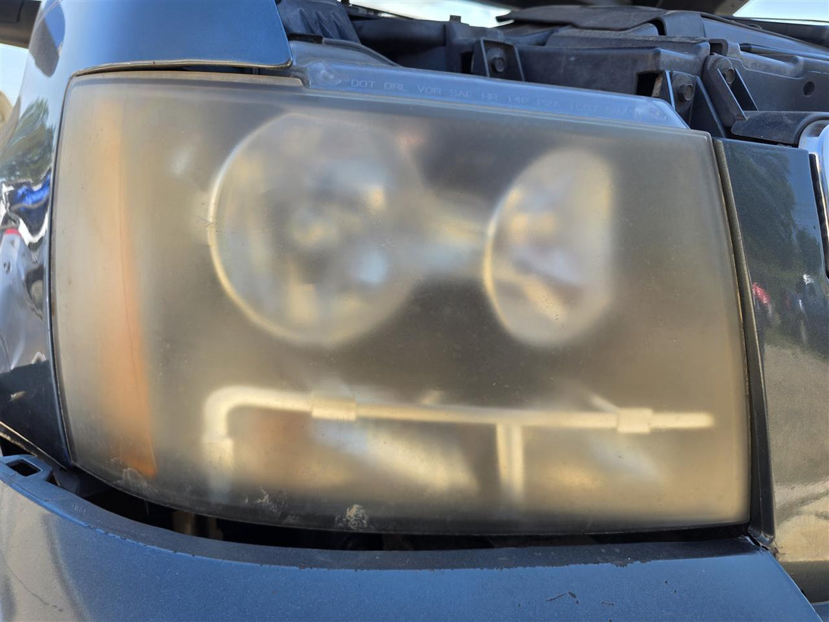 Used OEM Passenger Side Right Headlight Headlamp Assembly from 2008 Chevrolet Tahoe
