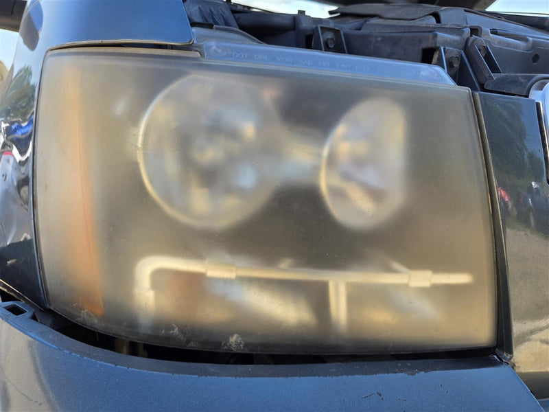 Used OEM Passenger Side Right Headlight Headlamp Assembly from 2008 Chevrolet Tahoe