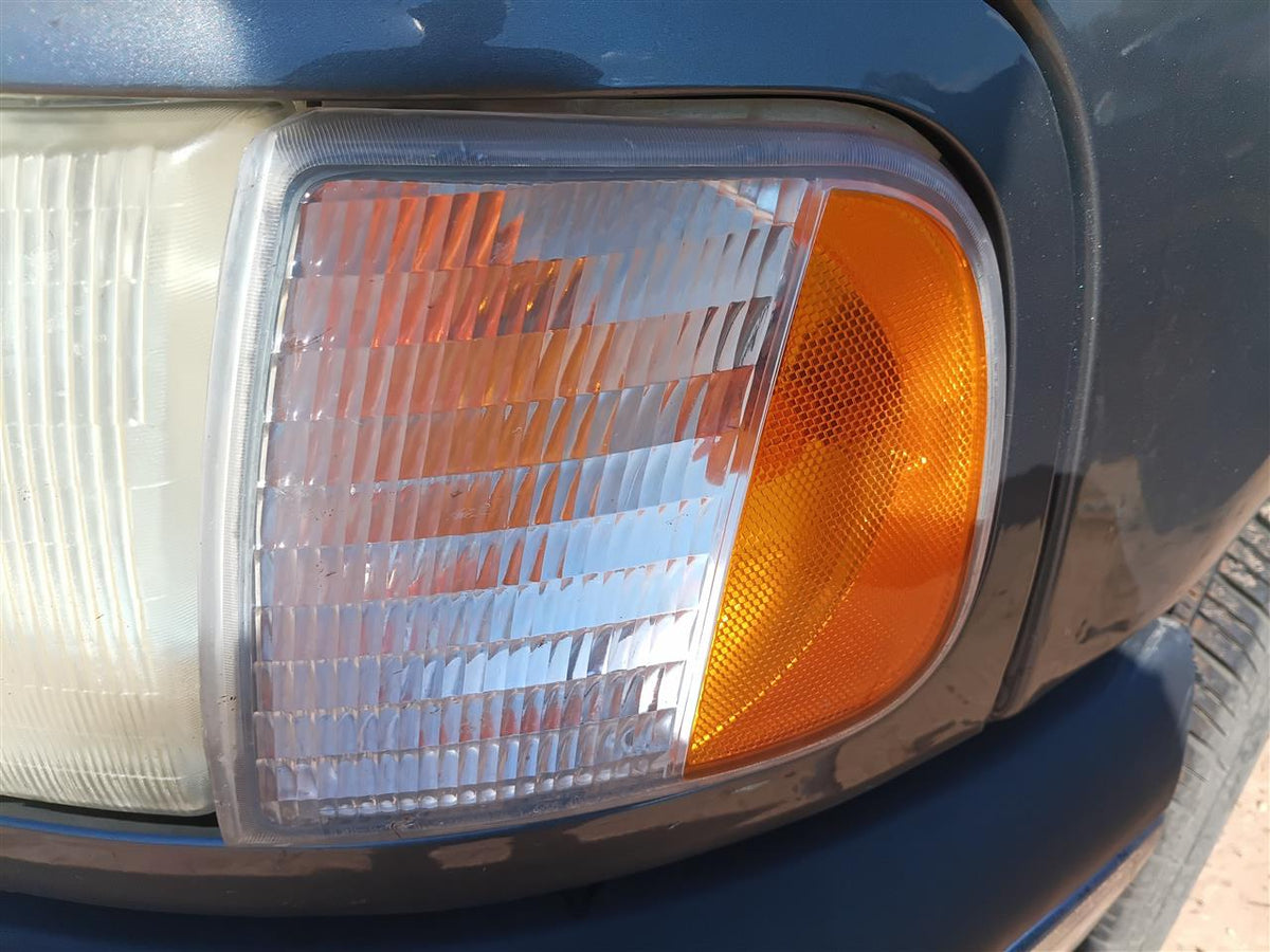 Used OEM Driver Side Left Front Lamp from 2002 Ford F150