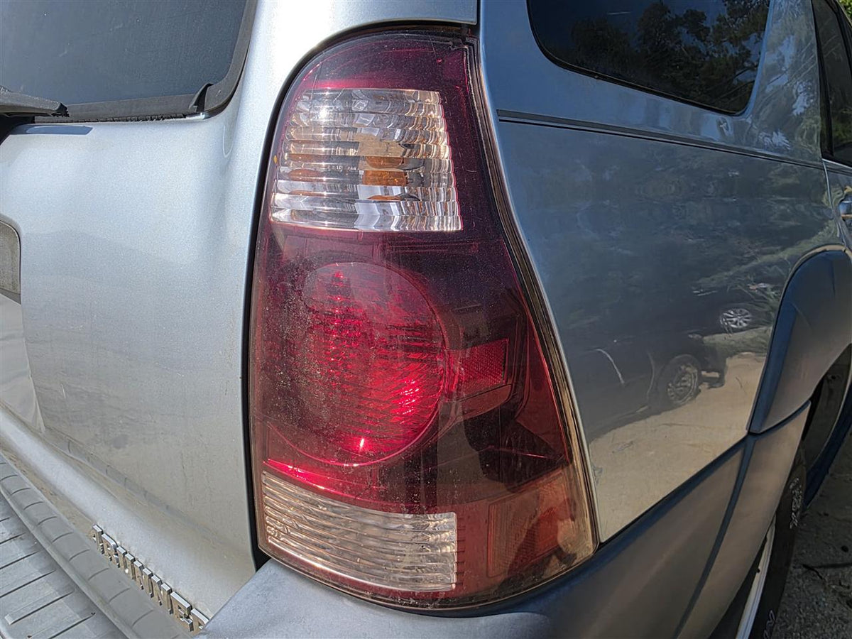 Used OEM Passenger Side Right Tail Light Lamp Assembly from 2003 Toyota 4 Runner