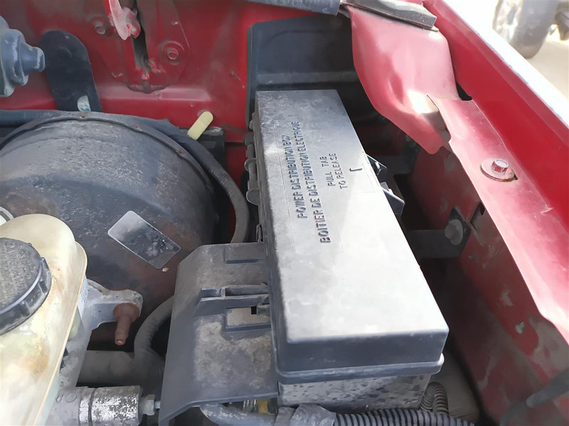 Used OEM Engine Bay Fuse Box Relay Panel from 2000 Ford Ranger
