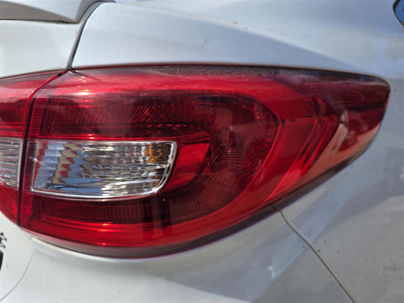 Used OEM Passenger Side Right Tail Light Lamp Assembly from 2017 Hyundai Sonata