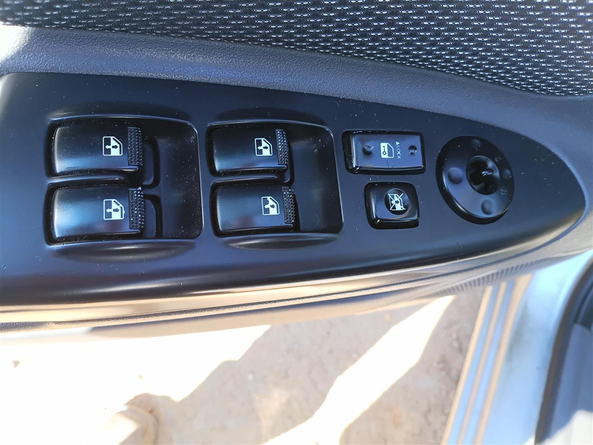 Used OEM Driver Side Left Front Door Window Master Switch from 2011 Kia Rio