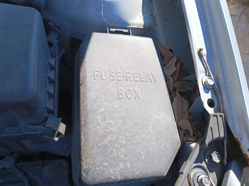 Used OEM Engine Bay Fuse Box Relay Panel from 2011 Kia Rio