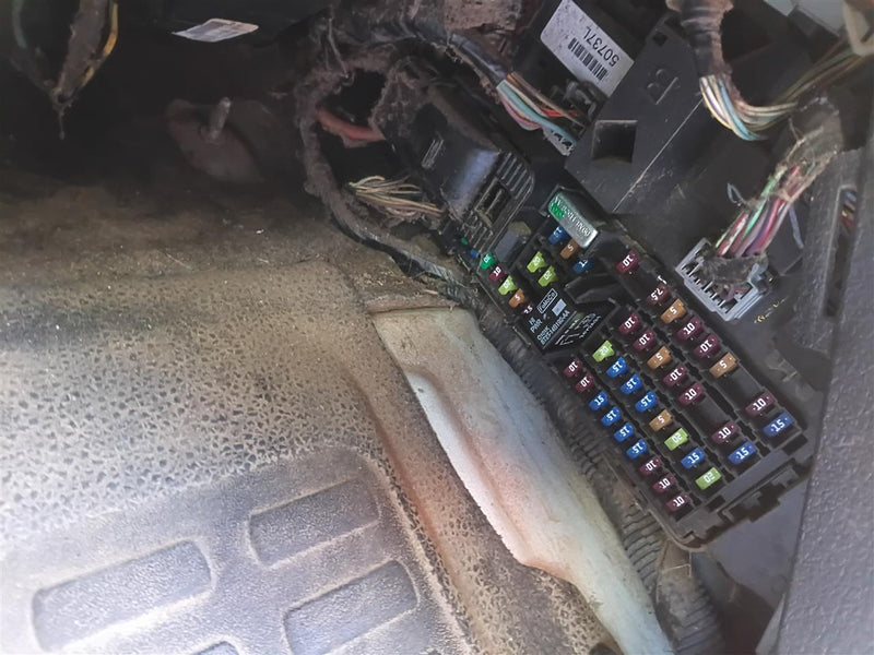 Used OEM Cabin Interior Fuse Box Relay Panel from 2013 Ford F350SD