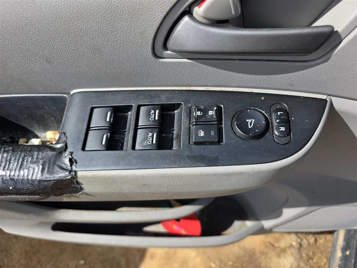 Used OEM Driver Side Left Front Door Window Master Switch from 2013 Honda Odyssey