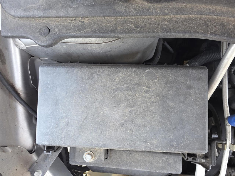 Used OEM Engine Bay Fuse Box Relay Panel from 2013 Honda Odyssey