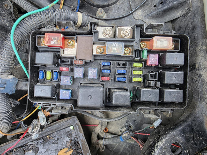 Used OEM Engine Bay Fuse Box Relay Panel from 2004 Honda CR-V