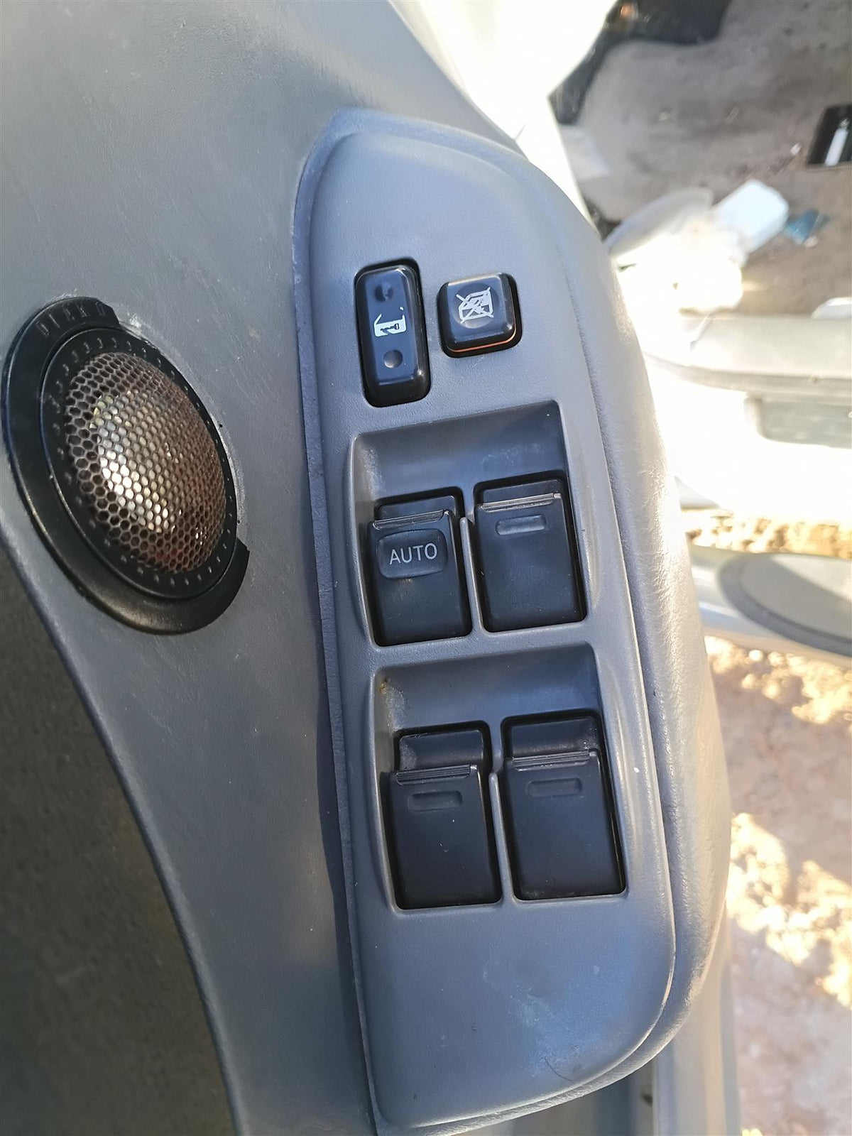 Used OEM Driver Side Left Front Door Window Master Switch from 2003 Toyota RAV4