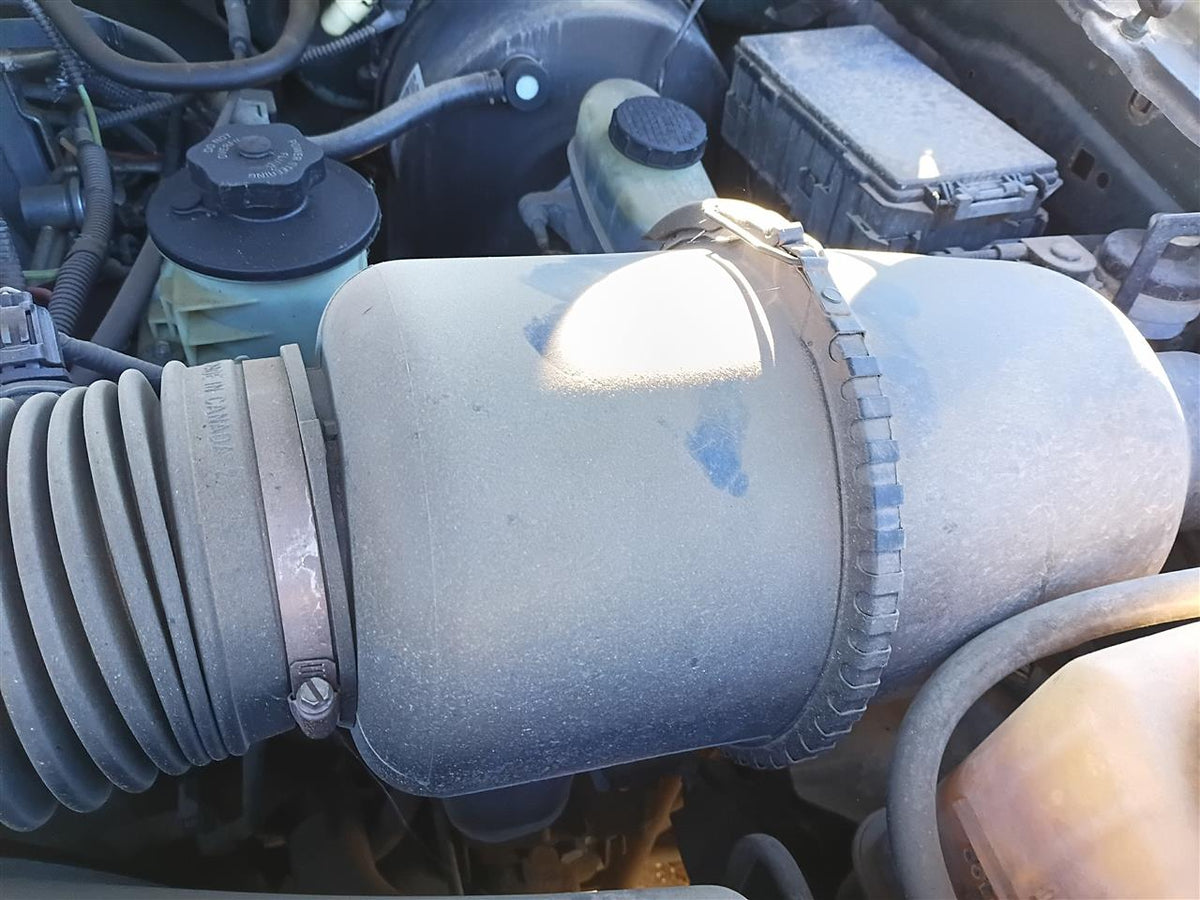 Used OEM Air Cleaner Intake Filter Box from 2001 Ford F150