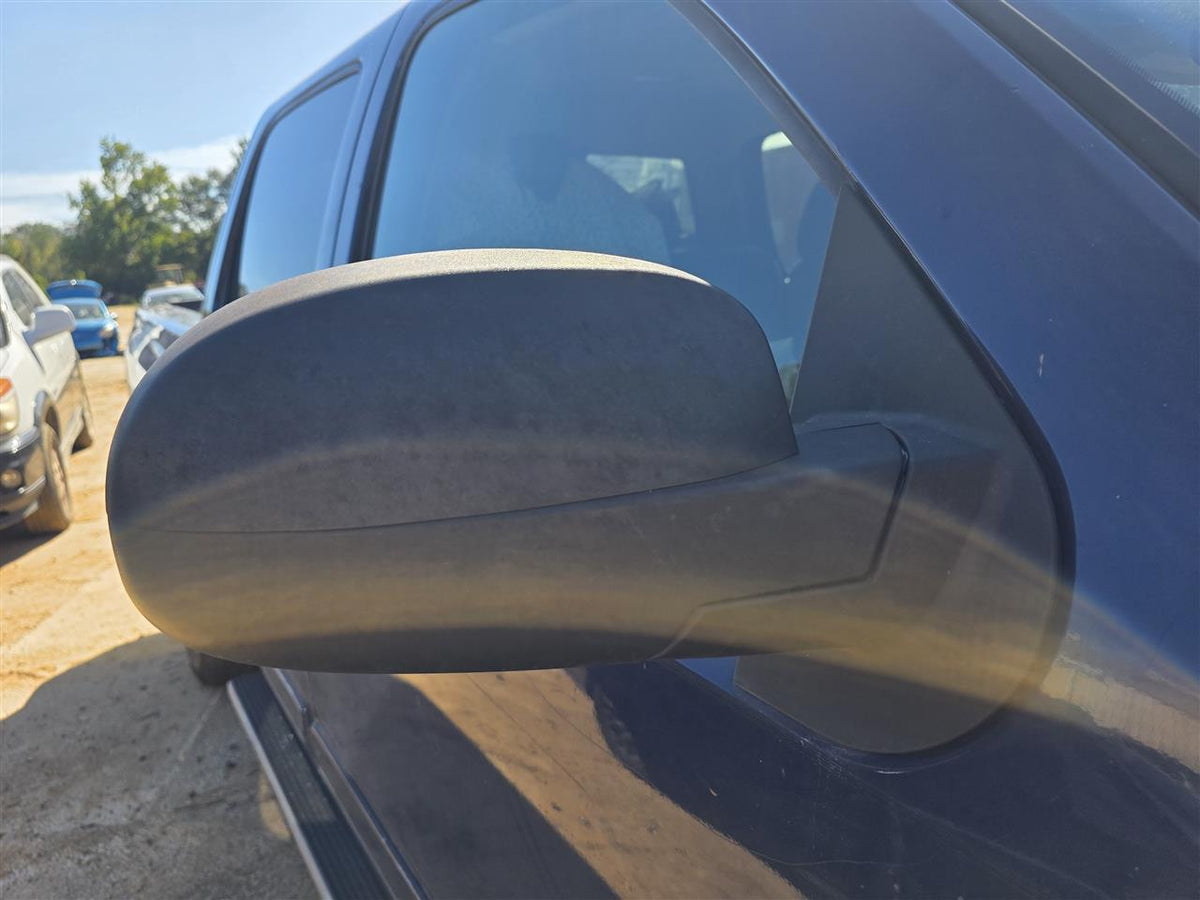 Used OEM Right Passenger Side View Door Mirror from 2007 Chevrolet Silverado 1500