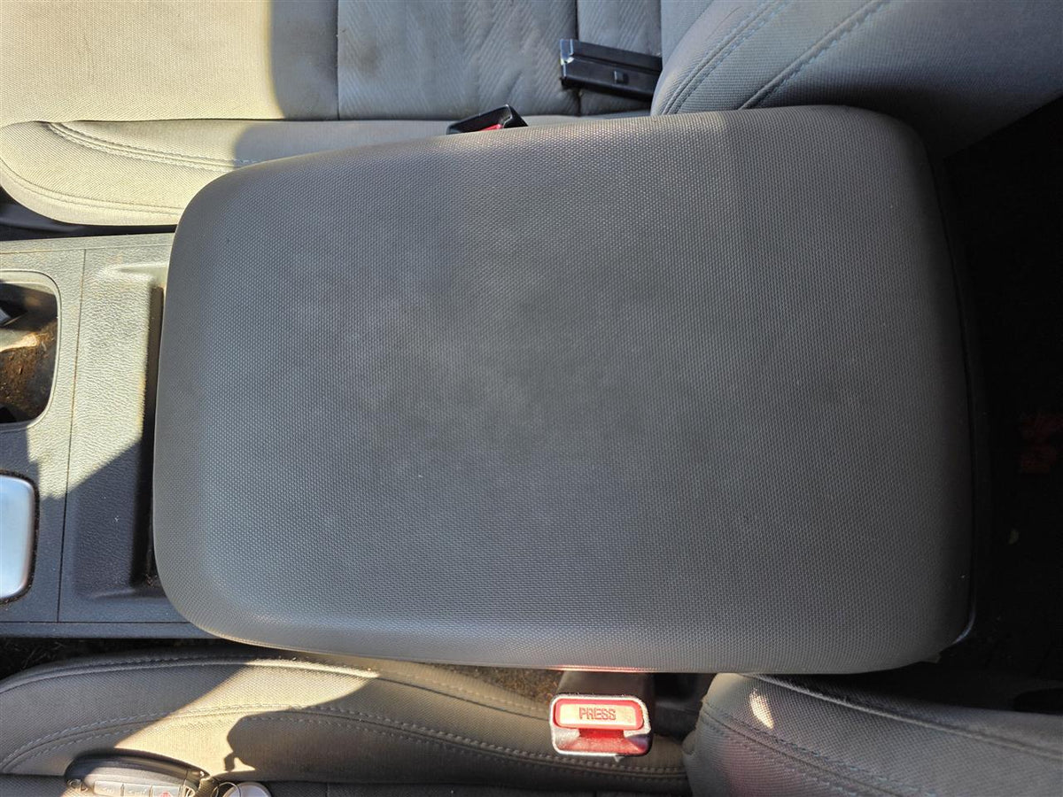 Used OEM Console, Front from 2022 Nissan Frontier