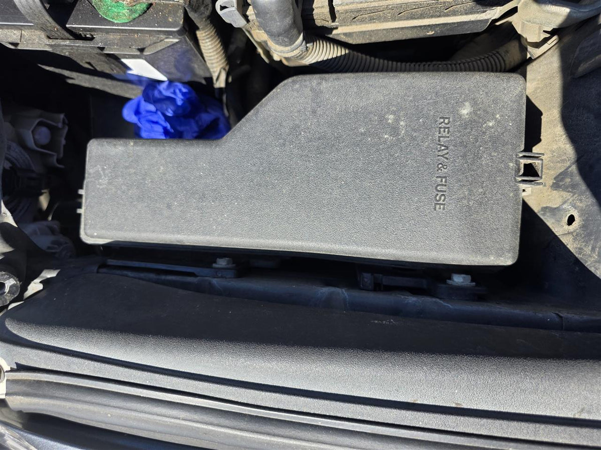 Used OEM Engine Bay Fuse Box Relay Panel from 2007 Toyota