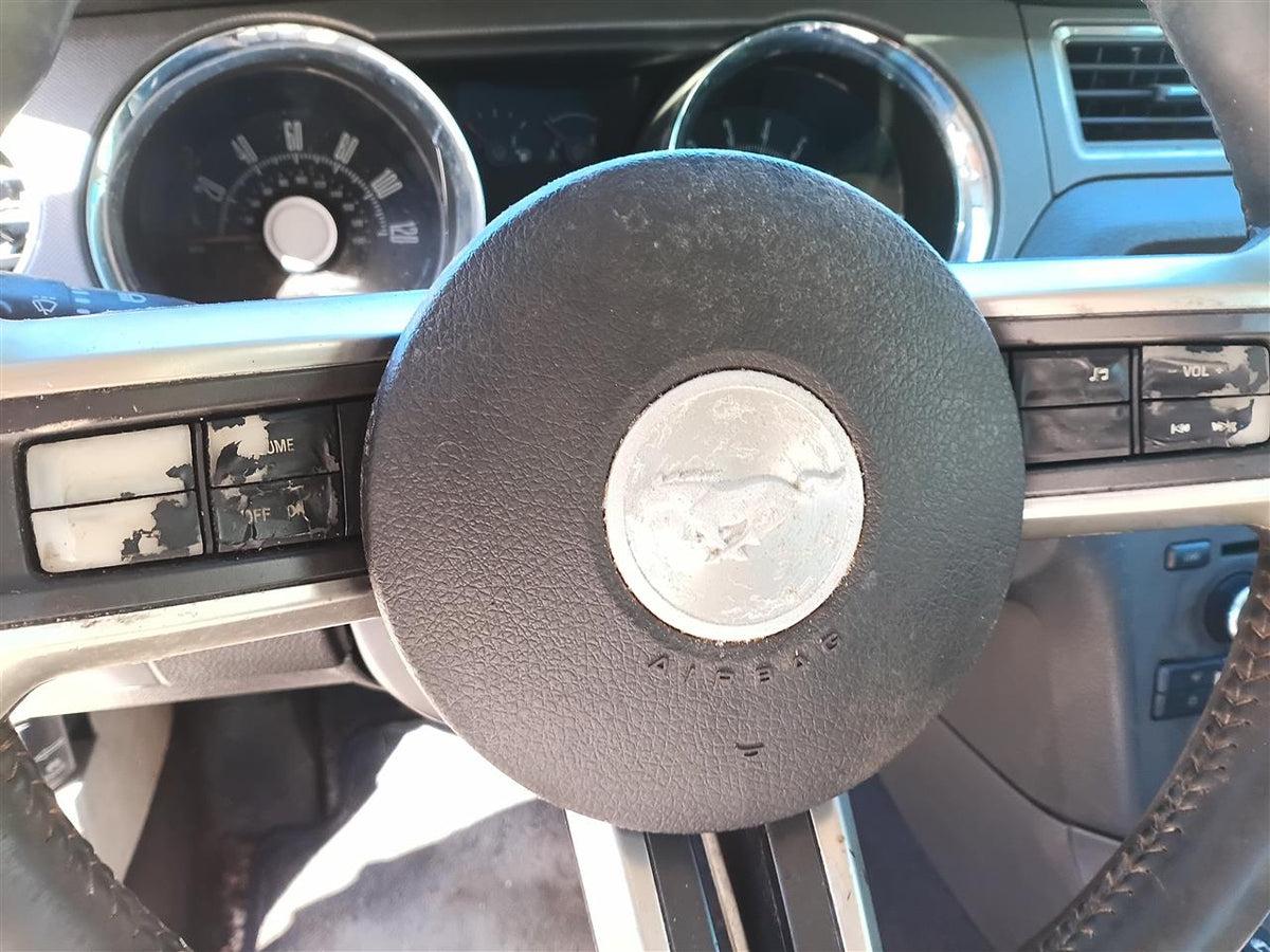 Used OEM Driver Side Left Air Bag from 2010 Ford Mustang