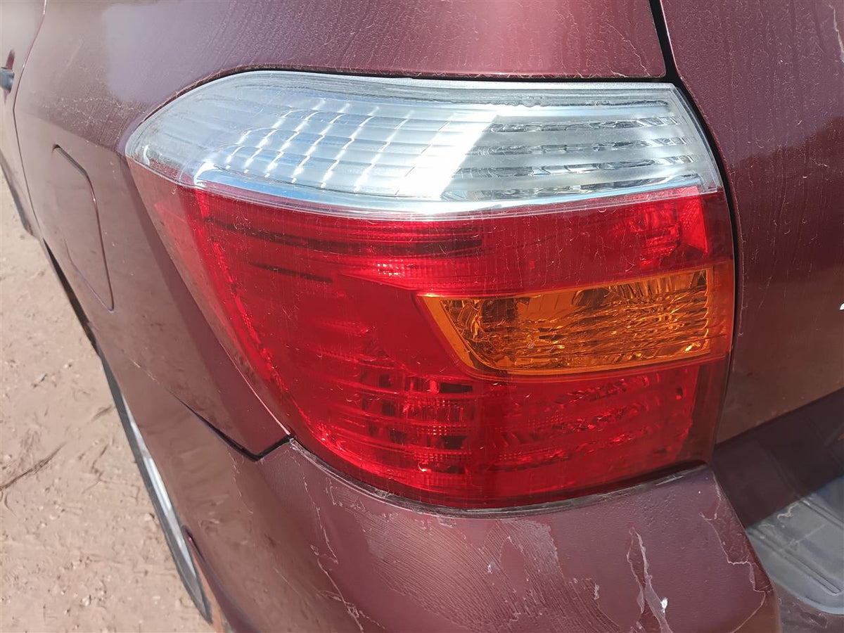 Used OEM Driver Side Left Tail Light Lamp Assembly from 2009 Toyota Highlander