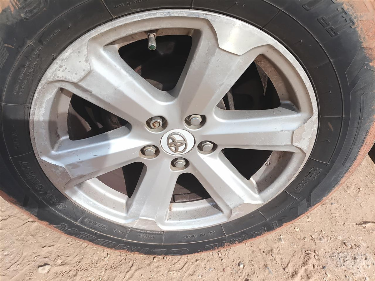 Used OEM Wheel Rim from 2009 Toyota Highlander
