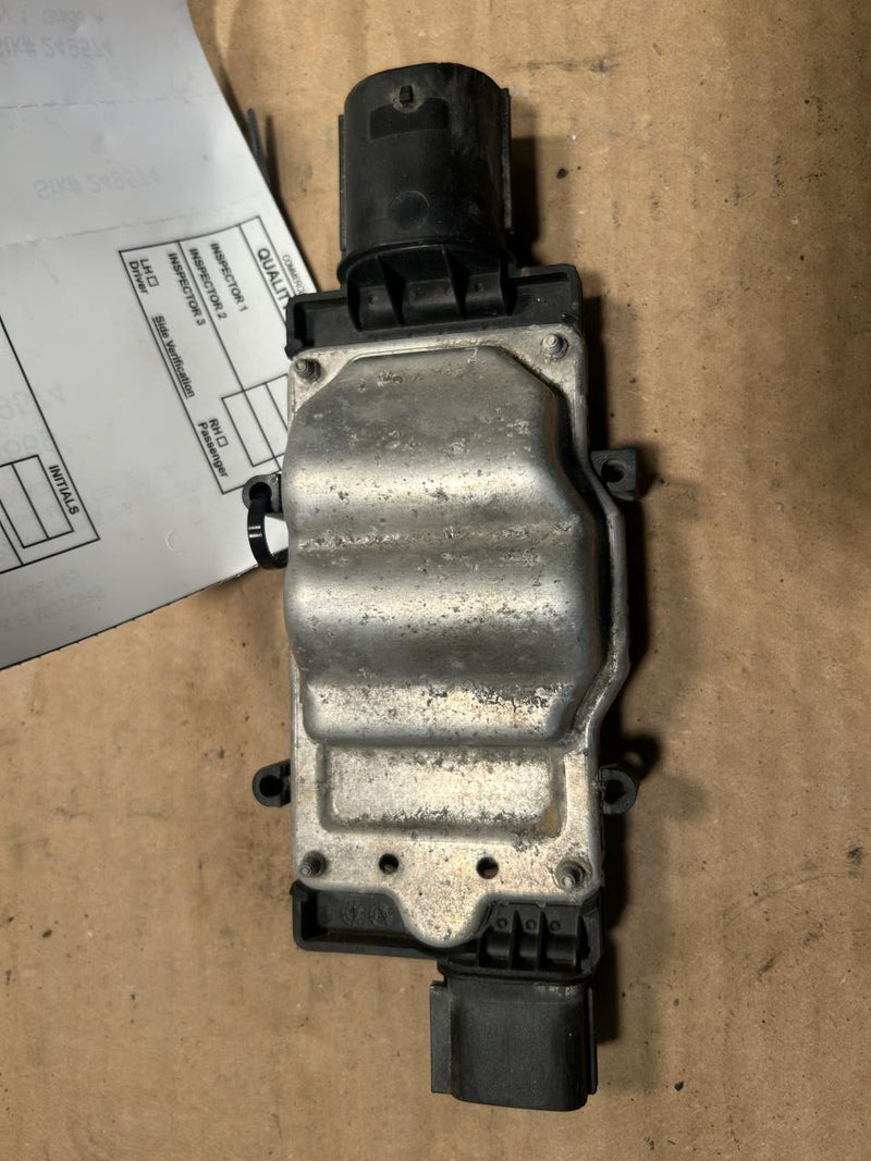 2008 thru 2012 Ford Taurus, Mercury Sable Chassis Cont MOD Cooling Fan control module