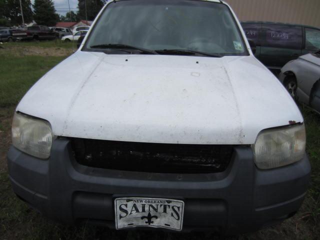 Donor vehicle 2003 Ford Escape (Stock #132580)