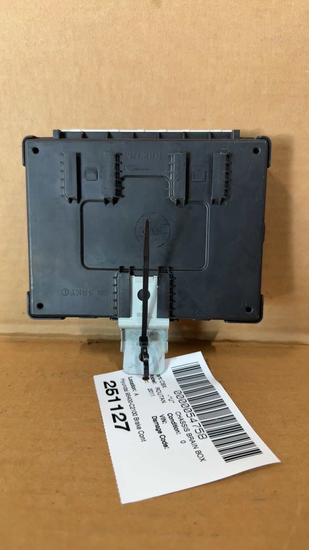 2015 2016 2017 Hyundai Sonata Chassis Cont MOD Body Control BCM center dash US market