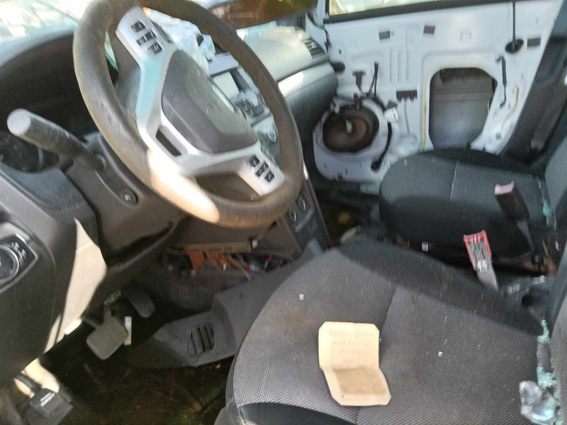 2014 Ford Explorer Cabin Interior Fuse Box Relay Panel