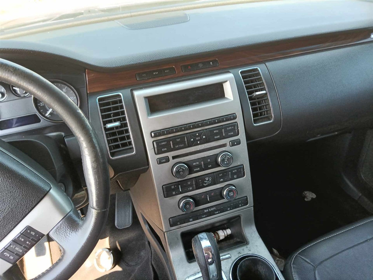 2009 Ford Flex Cabin Interior Fuse Box Relay Panel
