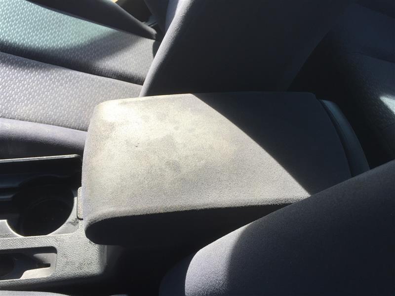 2005 2006 Nissan Altima Console Front floor AT