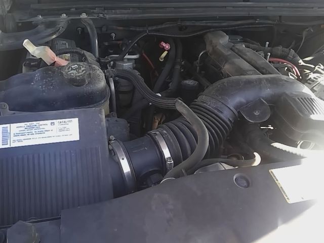 1999 thru 2009 Chevrolet Silverado 1500, GMC Sierra 1500, Chevrolet Silverado 2500, GMC Sierra 2500 and 14 more Air Cleaner