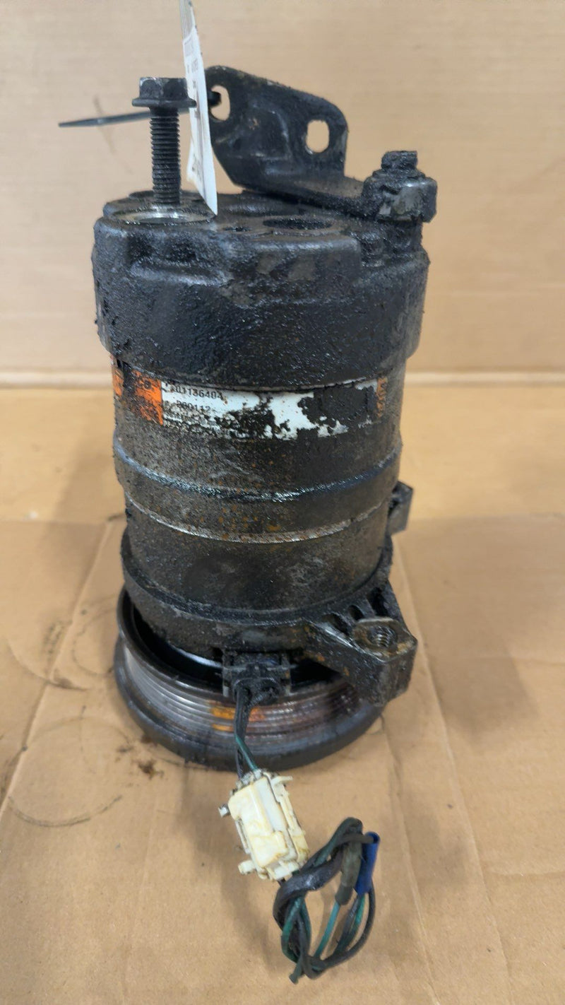 1994 1995 Cadillac Deville AC Air Conditioning Compressor 4.9L 8 Cylinder