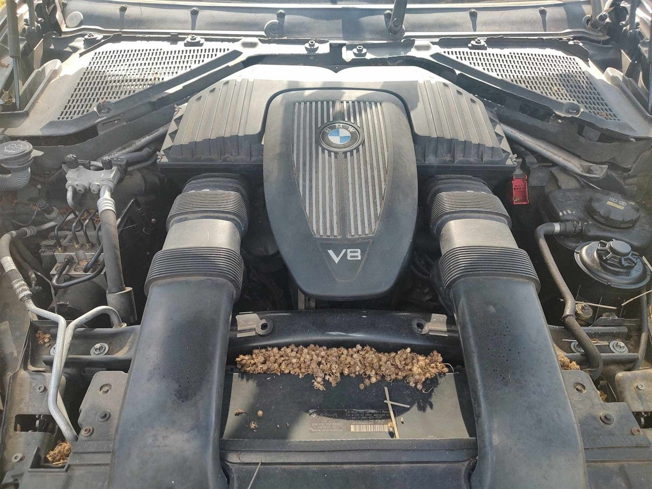 2007 2008 2009 2010 BMW X5 Air Cleaner Intake Filter Box 4.8L