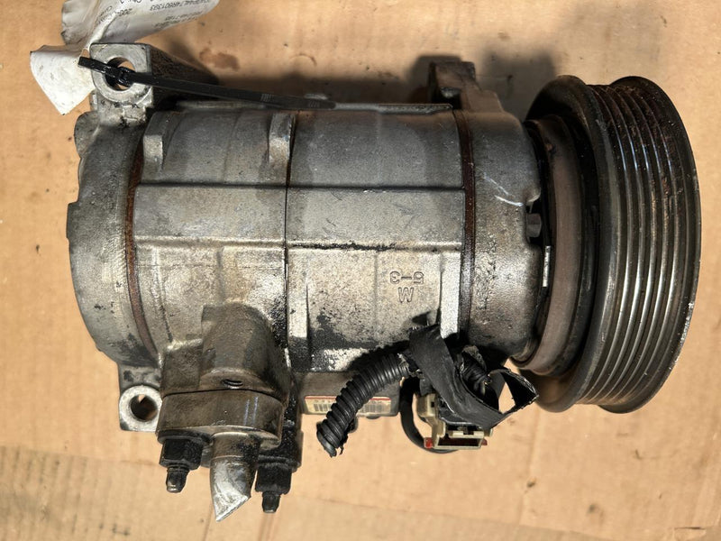 2003 2004 Chrysler Town and Country, Dodge Caravan AC Air Conditioning Compressor with rear