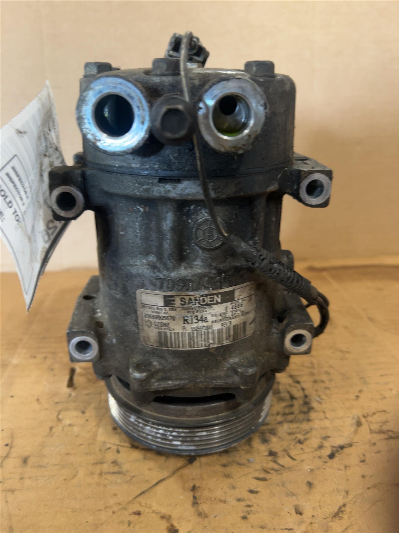 1997 thru 2001 Dodge Dakota, Jeep Cherokee, Jeep Wrangler AC Air Conditioning Compressor 4.0L