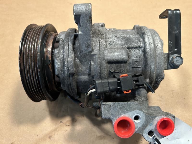 2002 2003 2004 Jeep Grand Cherokee AC Air Conditioning Compressor 4.0L
