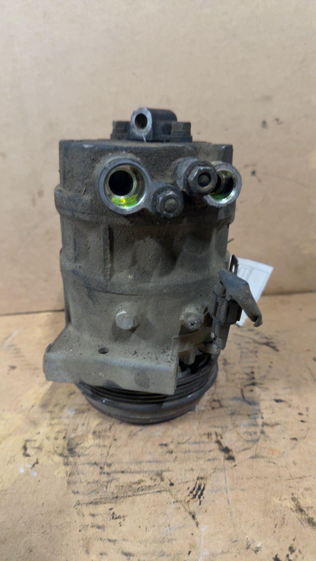 2003 Infiniti G35 AC Air Conditioning Compressor 3.5L 4 Dr Sdn