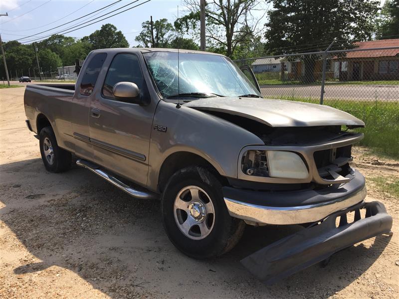 Donor vehicle 2001 Ford F150 (Stock #218108)