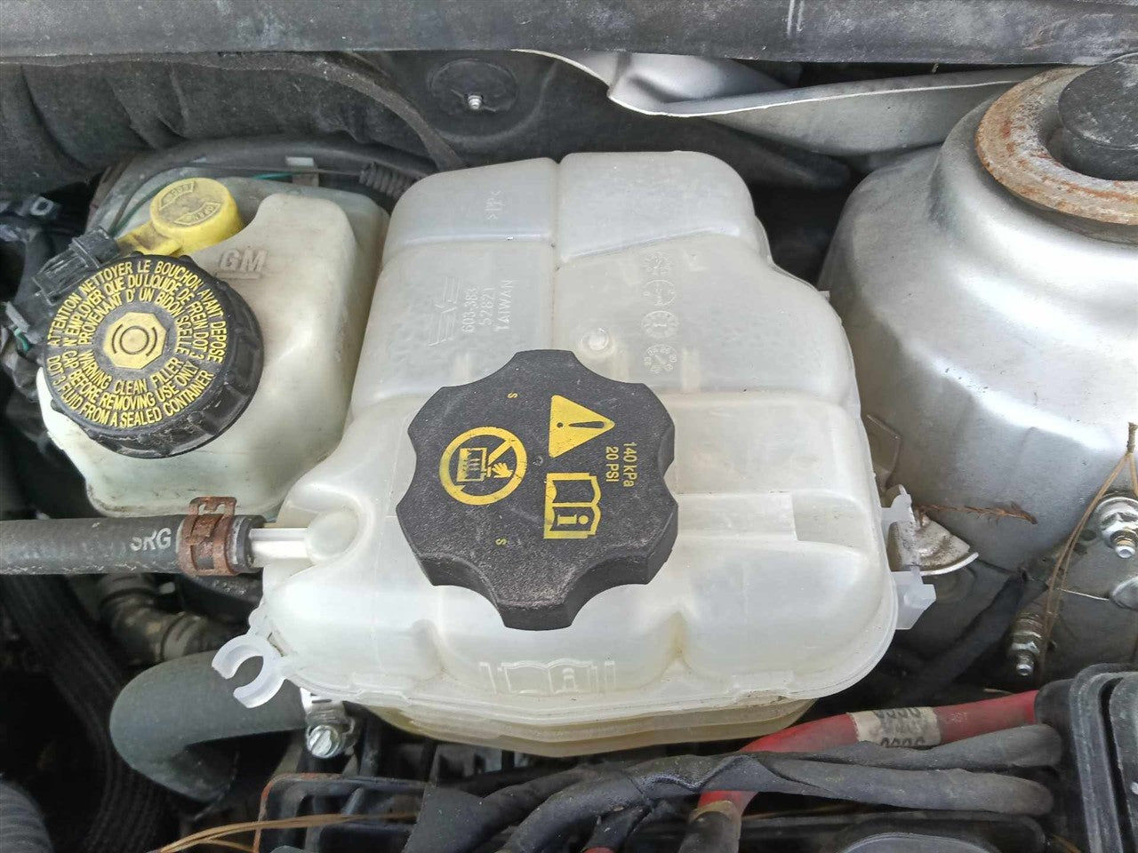 2011 thru 2019 Chevrolet Cruze, Buick Verano, Buick Cascada, Chevrolet Orlando Coolant Overflow Reservoir Tank VIN P 4th