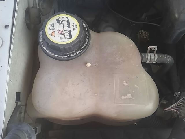 2002 2003 2004 2005 Ford Explorer, Mercury Mountaineer Coolant Overflow Reservoir Tank exc Sport Trac