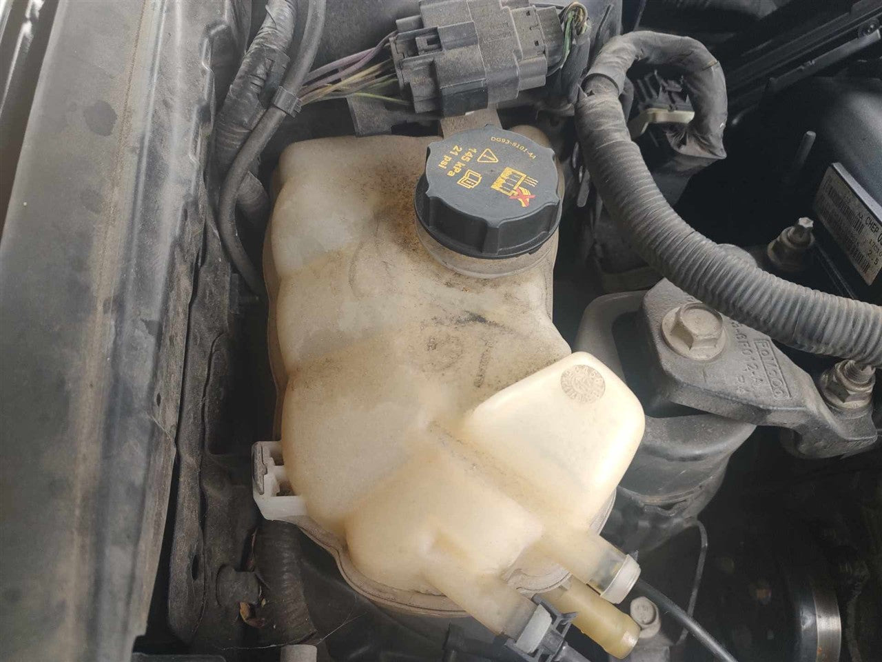 2017 2018 2019 2020 Ford Fusion, Lincoln MKZ Coolant Overflow Reservoir Tank 2.5L