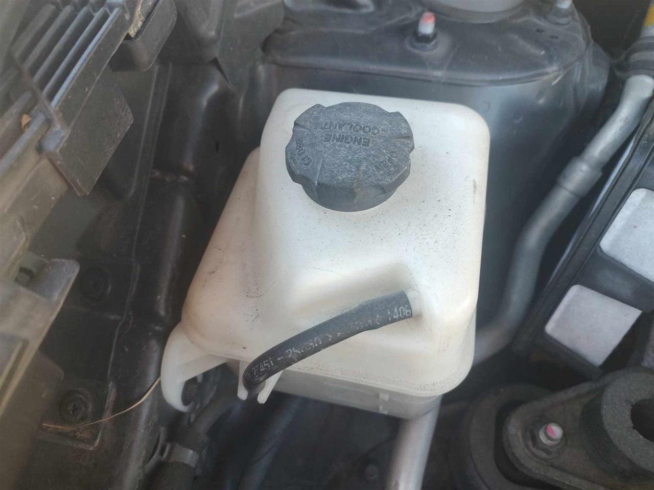 2014 2015 2016 KIA Sportage, Hyundai Tucson Coolant Overflow Reservoir Tank gasoline