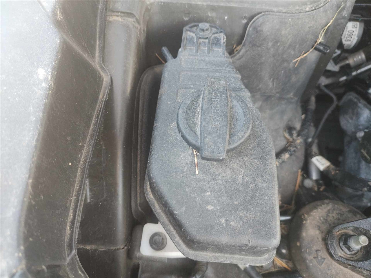 2019 thru 2025 Hyundai Palisade, KIA Telluride, Hyundai Santa FE Coolant Overflow Reservoir Tank SWB